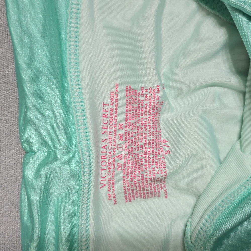 Victoria's Secret Aqua Bikini with Gold Details - Picture 3 of 4